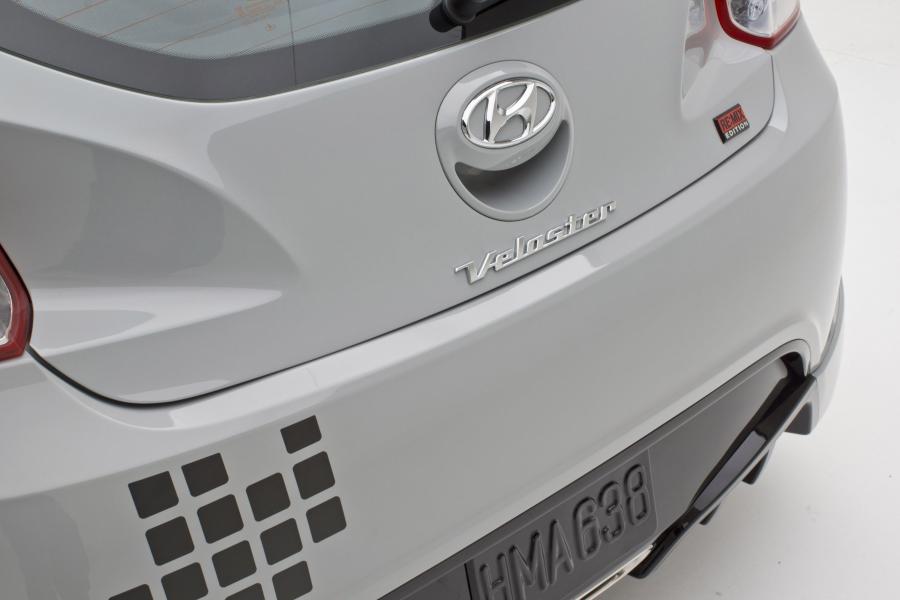  Hyundai Veloster RE-MIX Edition 2012 года  (фото 4 из 18)
